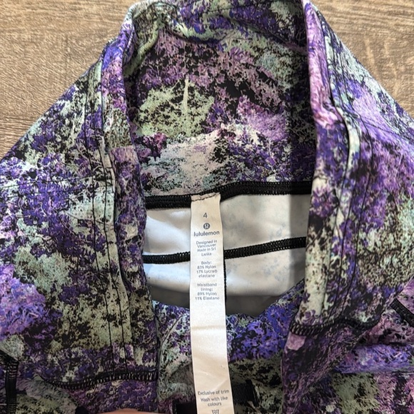 Lululemon - Fast & Free Crop II Nulux 19" - Vivid Vision Multi Black - Size 4 - Picture 9 of 12